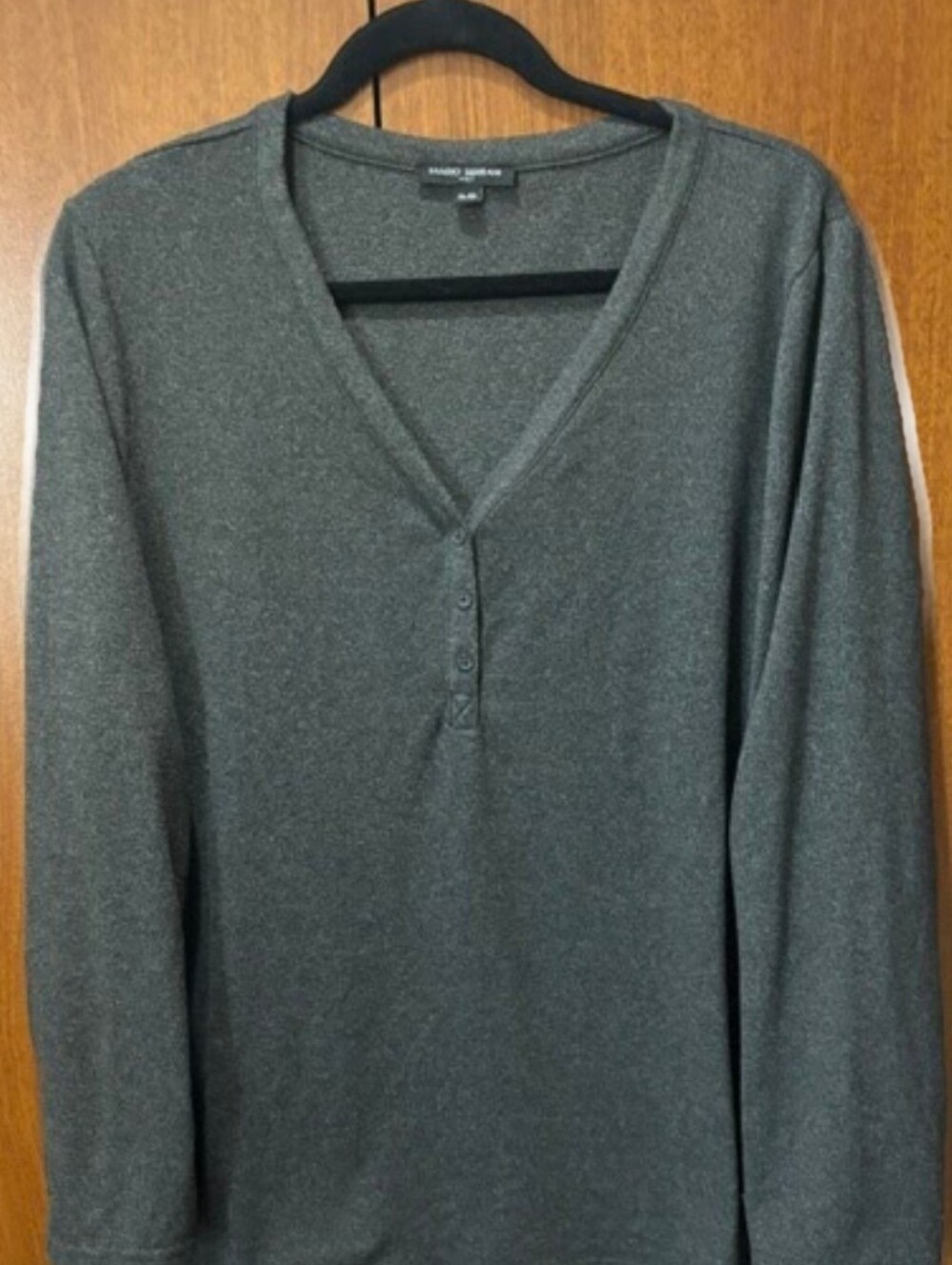 ♡MARIO SERRANI♡ Made In Italy - Gray/Green V-Neck 3 Button Down Sweater Size XL